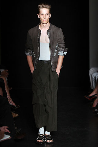 Yves Saint Laurent / - 2010